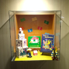 アビスタガラス展示ケース3枚目