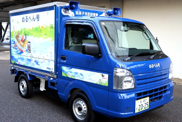 めるへん号運転席側の写真